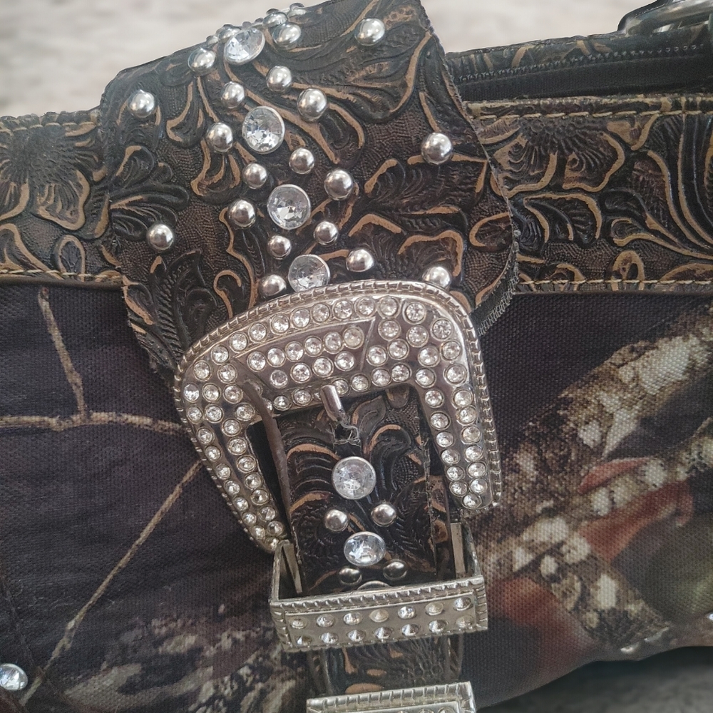 Mossy Oak forest leaves rhinestone bag - Picture 3 of 4
